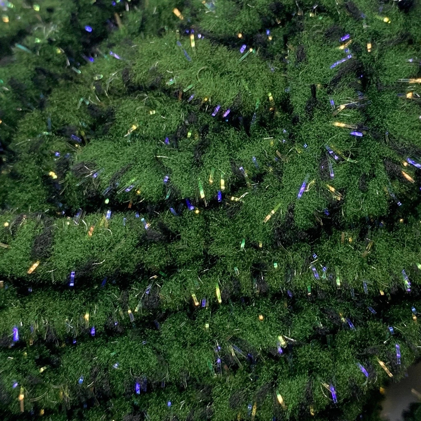 Hareline UV Mottled Galaxy Mop Chenille 3 Hareline UV Mottled Galaxy Mop Chenille - Image 3