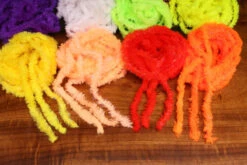 Hareline Spirit River UV2 Roe Yarn